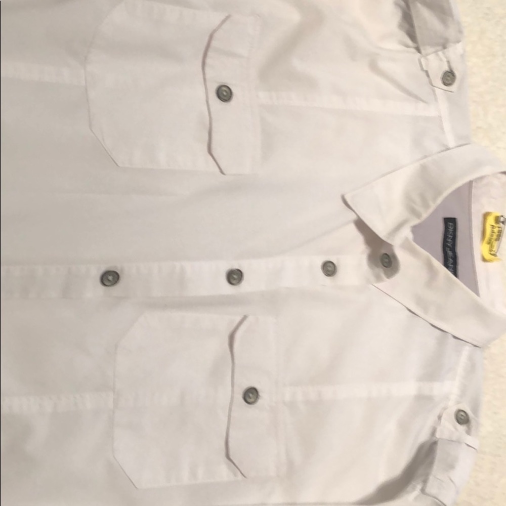 Button up - Picture 2 of 4